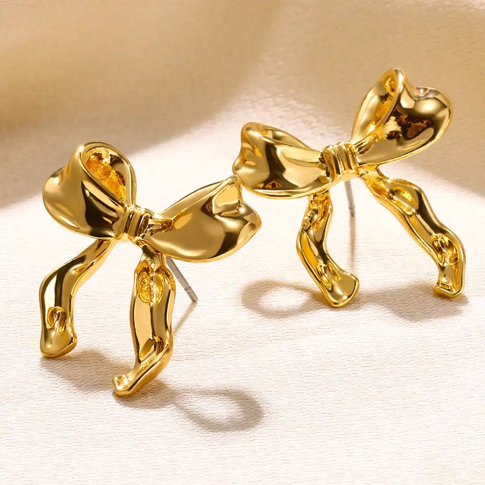 Ribbonelle™ Bow Earrings